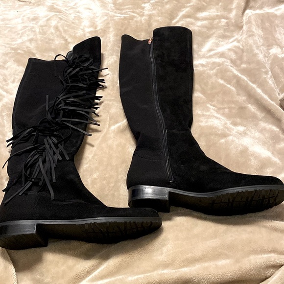 Marc Fisher Women's black fringe boots - Picture 1 of 9